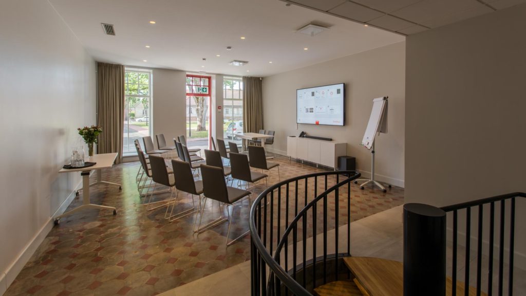 Seminar room front panel at Park Hotel Viljandi